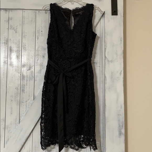 Black dress - Picture 1 of 4